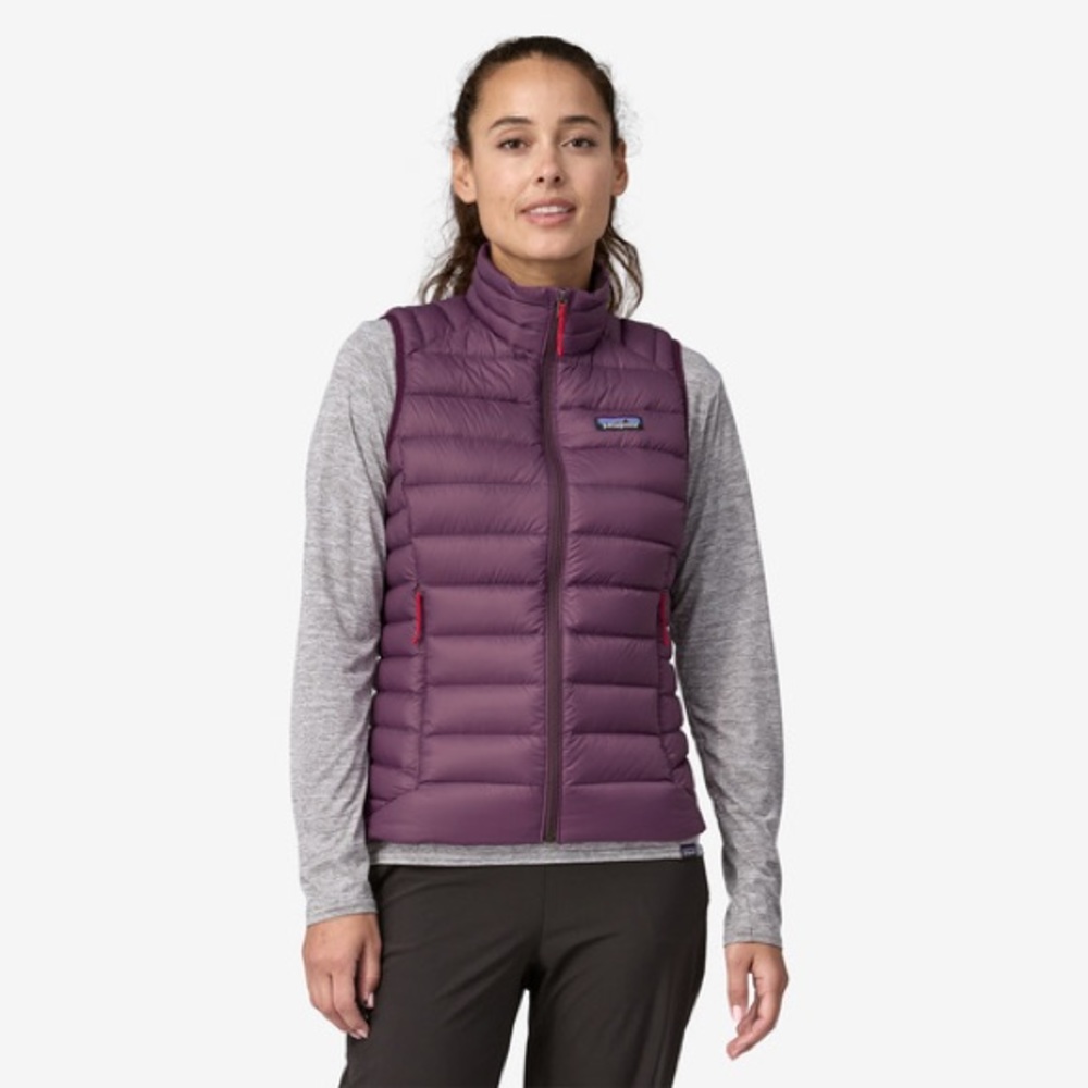 Patagonia Women’s Down Sweater Vest Size Medium *NOT SAME COLOR AS COVER*